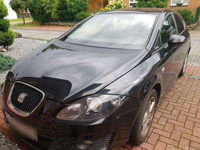 gebraucht Seat Leon TSI schwarz BJ 2012 105 PS