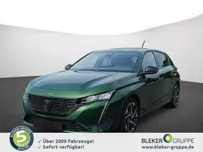 Gebraucht Peugeot 308 Allure 131 PS (96 kW) 2024 Grün Limousine