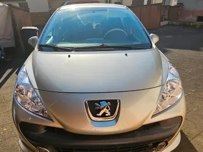 Gebraucht Peugeot 207 2026 Limousine