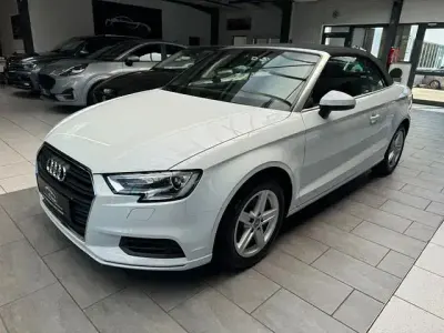 Gebraucht Audi A3 Cabriolet Basis 140 PS (102 kW) 2018 Weiß Cabrio