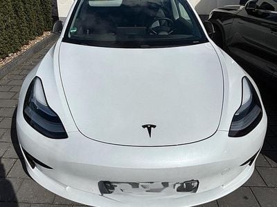 Gebraucht Tesla Model 3 Standard Range 225 kW (306 PS) 2020 Weiß Limousine