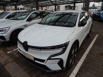 Gebraucht Renault Megane E-Tech Evolution 160 kW (218 PS) 2022 Arktis weiss Limousine