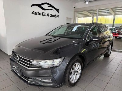 Usata VW Passat 122 CV (89 kW) 2022 Grigio Station wagon
