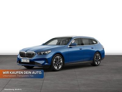 Gebraucht BMW i5 Comfort Edition 250 kW (340 PS) 2025 Phytonicblau metallic Kombi