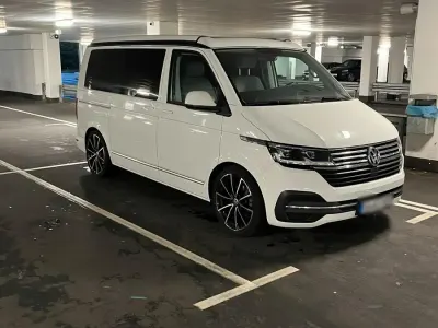 Gebraucht VW Transporter California 150 PS (110 kW) 2023 Weiß Van