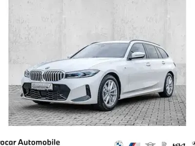 Gebraucht BMW 330 M Sport 286 PS (210 kW) 2025 Weiß Kombi