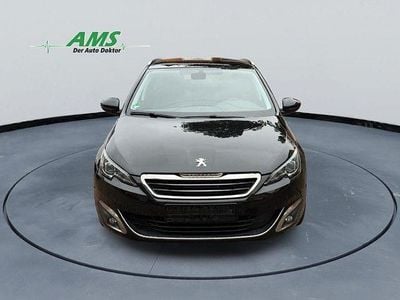 Gebraucht Peugeot 308 SW Allure 120 PS (88 kW) 2016 Schwarz Kombi