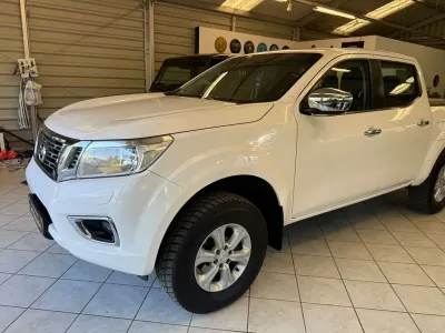 Gebraucht Nissan Navara Acenta 163 PS (119 kW) 2018 Weiß Pickup