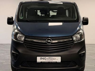 Usata Opel Vivaro 125 CV (91 kW) 2017 Blu Monovolume