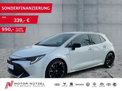 Używany Toyota Corolla Sport 152 KM (111 kW) 2021 Biały Sedan/Limuzyna