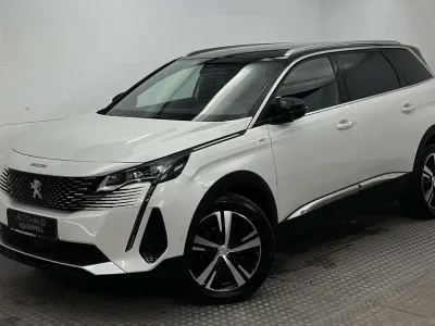 Gebraucht Peugeot 5008 GT 131 PS (96 kW) 2023 Perlmutt weiss (metallic) SUV