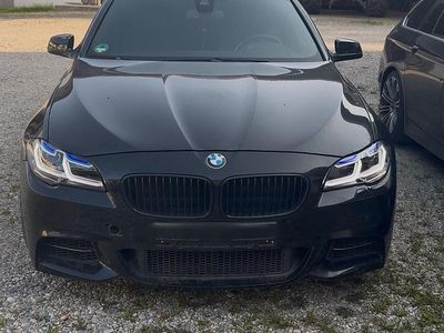 BMW M550