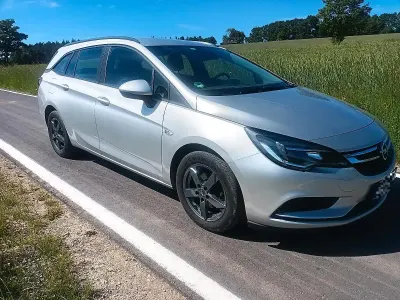 Gebraucht Opel Astra 110 PS (80 kW) 2019 Silber Kombi