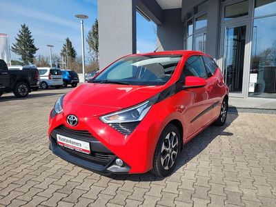 Gebraucht Toyota Aygo X-play 72 PS (52 kW) 2021 Rot Kleinwagen