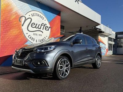 Grau Gebraucht 2021 Renault Kadjar LIMITED Deluxe SUV | 15.490 € (Fairer Preis)