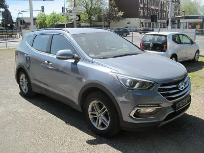 Usata Hyundai Santa Fe Style 197 CV (144 kW) 2017 Blu SUV