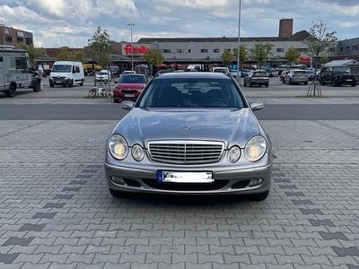 Mercedes E220