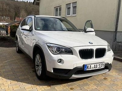 Gebraucht BMW X1 143 PS (105 kW) 2013 Weiß SUV