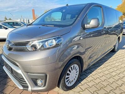 Gebraucht Toyota Proace Verso Comfort 150 PS (110 kW) 2019 Grau Kombi
