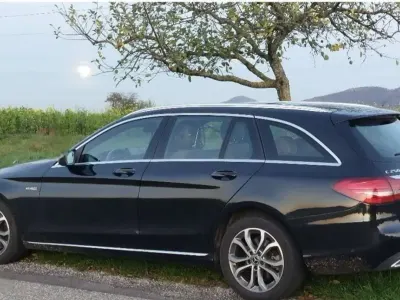 Gebraucht Mercedes C250 Exclusive 204 PS (150 kW) 2016 Schwarz Kombi