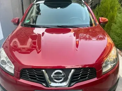 Gebraucht Nissan Qashqai +2 Acenta 131 PS (96 kW) 2011 Rot SUV