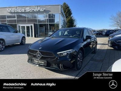 Unilack nachtschwarz Gebraucht 2023 Mercedes A180 Limousine | 25.889 € (Fairer Preis)