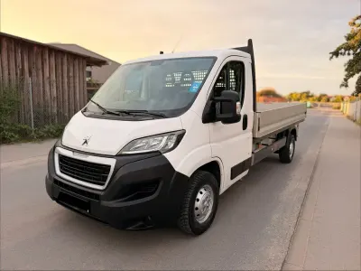 Gebraucht Peugeot Boxer 165 PS (121 kW) 2020 Weiß Van