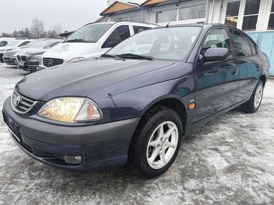 Blau Gebraucht 2001 Toyota Avensis Terra Limousine | 3.500 € (Teuer)
