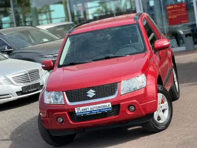 Usata Suzuki Grand Vitara Comfort 166 CV (122 kW) 2009 Rosso SUV