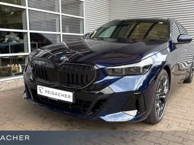 Neu BMW 540 Performance 286 PS (210 kW) 2026 Bmw individual tansanitblau me Kombi