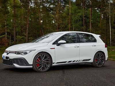 Usata VW Golf VII GTI Clubsport 300 CV (220 kW) 2021 Bianco Utilitaria