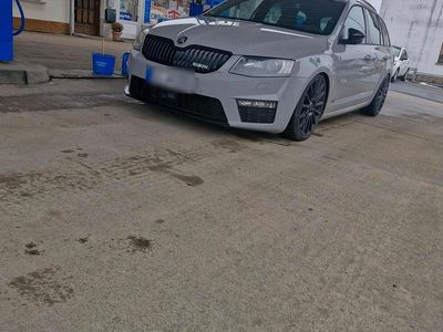 Gebraucht Skoda Octavia RS 220 PS (161 kW) 2016 Grau Kleinwagen