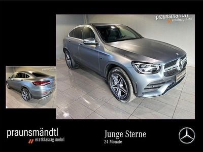 Grau Gebraucht 2021 Mercedes GLC300e AMG Coupé | 46.490 € (Fairer Preis)