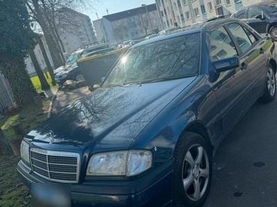 Usata Mercedes 180 1996 Blu Berlina