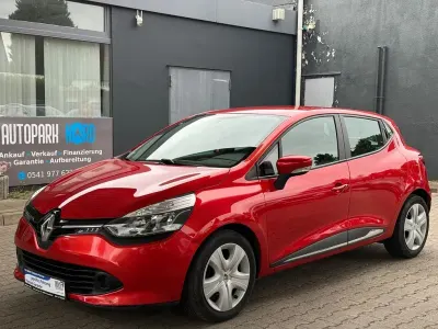 Gebraucht Renault Clio IV 73 PS (53 kW) 2015 Rot Limousine