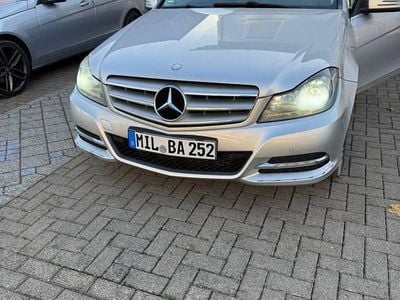 Silber Gebraucht 2013 Mercedes C220 Limousine | 4.500 € (Superpreis)