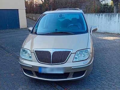 Gebraucht Lancia Phedra 156 PS (114 kW) 2004 Gold Van / Kleinbus