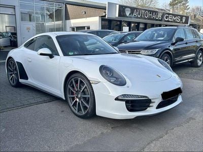 Porsche 911 Carrera 4S