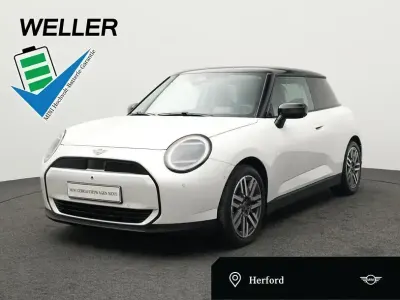 Used Mini Cooper Classic 135 kW (184 HP) 2024 White Hatchback