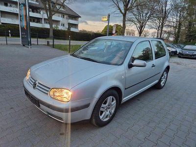 Usata VW Golf IV 102 CV (75 kW) 2002 Grigio Berlina