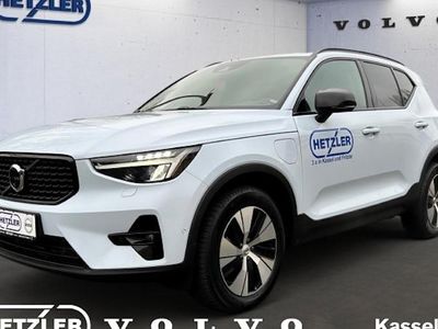 Second-hand Volvo XC40 Plus 211 CP (155 kW) 2024 Albastru SUV