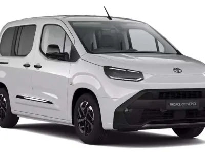 Neu Toyota Proace Verso City 110 PS (80 kW) 2026 Ice white Kombi