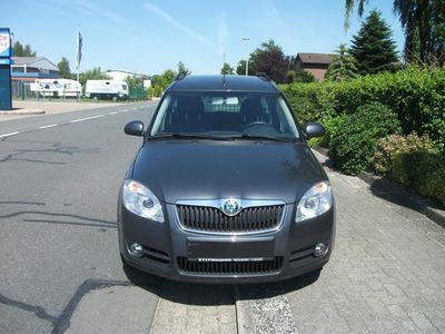 Gebraucht Skoda Roomster Comfort 86 PS (63 kW) 2008 Grau metallic Van / Kleinbus