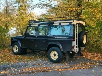 Gebraucht Land Rover Defender 125 PS (91 kW) 1999 Braun SUV