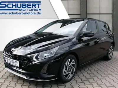 Nieuw Hyundai i20 Trend 100 PK (73 kW) 2026 Zwart Hatchback