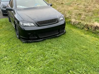Gebraucht Opel Astra 125 PS (91 kW) 2001 Schwarz Cabrio