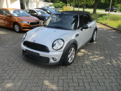 Gebraucht Mini Cooper Cabriolet 122 PS (89 kW) 2011 Silber Cabrio