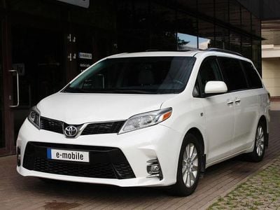 Weiß Gebraucht 2015 Toyota Sienna XLE Van / Kleinbus | 17.950 €
