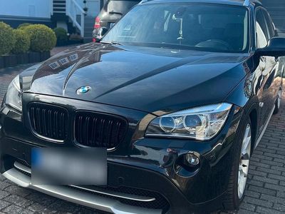 Gebraucht BMW X1 184 PS (135 kW) 2011 Schwarz SUV