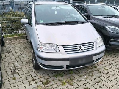 Usata VW Sharan 115 CV (84 kW) 2003 Argento Monovolume